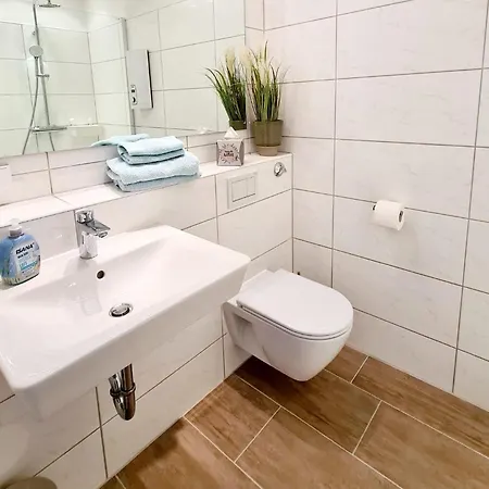 公寓 Haus Adria, Kleine Kuestenliebe 沙博伊茨